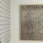 El Jardin De Vetusta Apartment