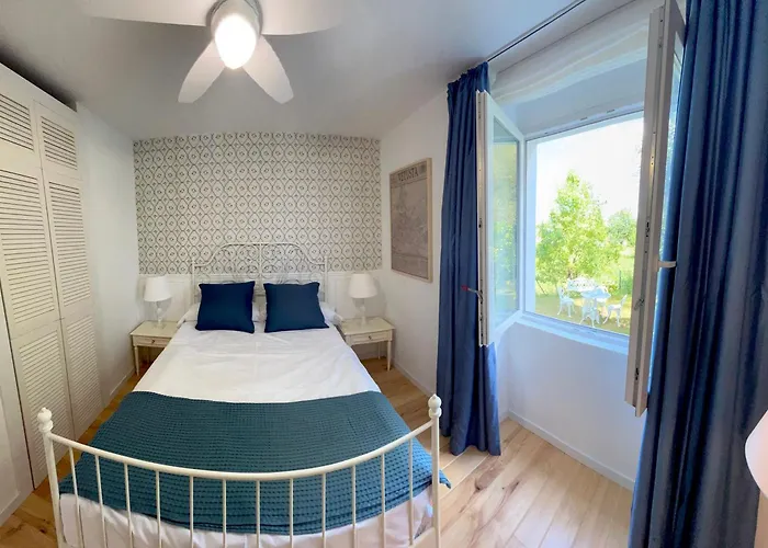 El Jardin De Vetusta Apartment *