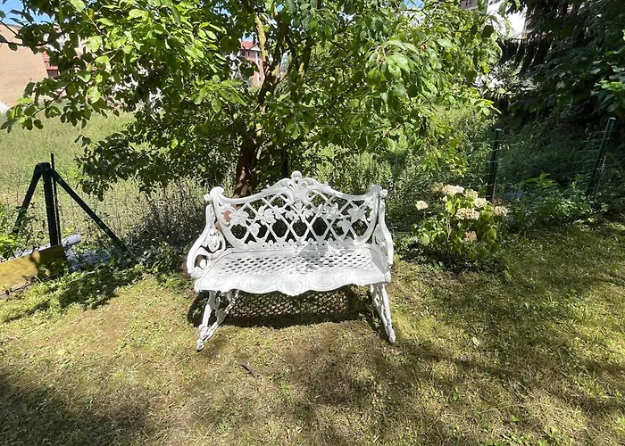 아파트 El Jardin De Vetusta *